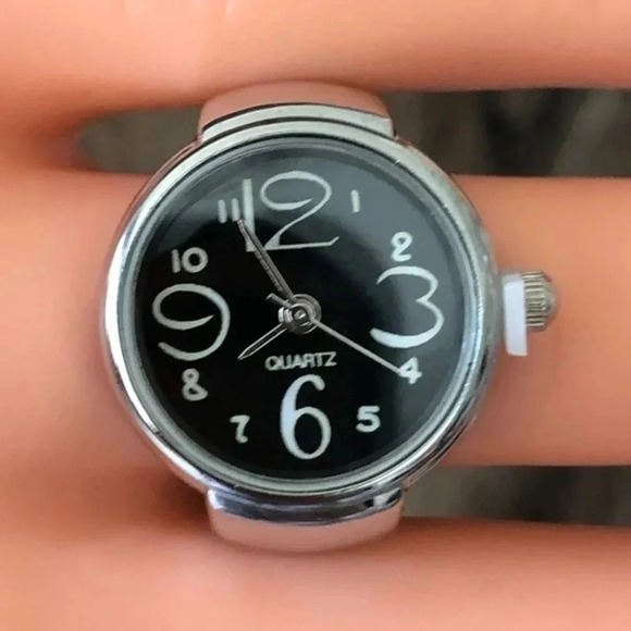 Black & Silver Analog Stretch Ring Watch NWT - Picture 1 of 4